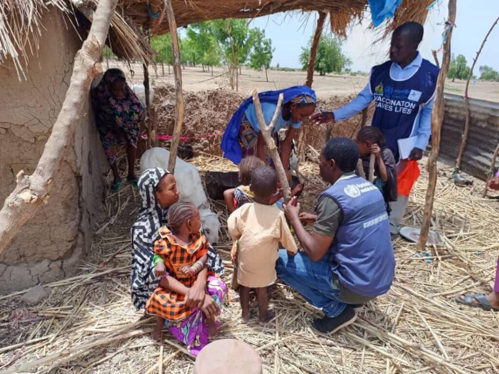 WhatsApp-Image-2025-04-24-a-16.36.20_0960a3b8-1024x767 Vaccination et hygiène : le combo parfait contre la polio